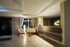 hotel_img